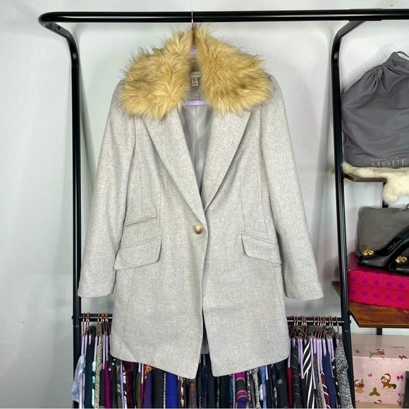 TOPSHOP Monica Light Gray Faux Fur Coat - Picture 1 of 9